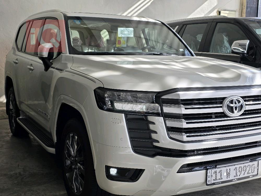 تويوتا لاندكروزر